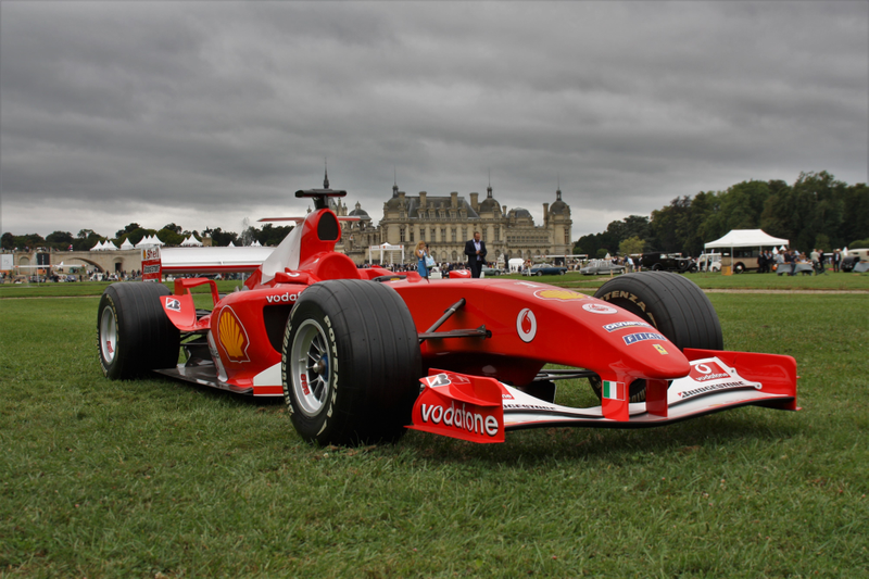 Amazing contrast between that F2004 and the Chateau in the background!